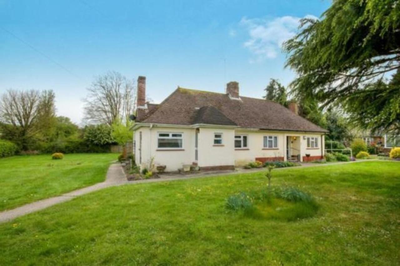 Grove Cottage Basingstoke Eksteriør billede